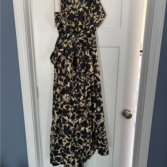 J.Crew Collection Elegant Black and Cream Strapless Dress - Picture 6 of 7